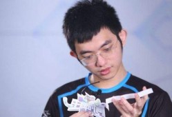 罗嘉最新爆料鱼鱼,鱼鱼背后的惊人真相，独家爆料引热议